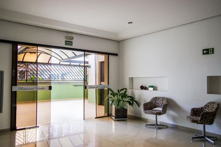 Apartamento para alugar com 90m², 3 quartos e 2 vagasHall