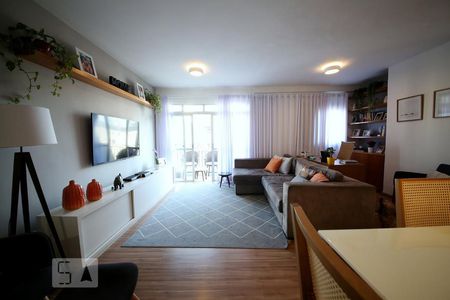 Sala  de apartamento à venda com 2 quartos, 77m² em Campo Belo, São Paulo