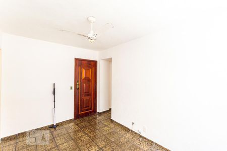 Sala de Apartamento com 2 quartos, 58m² Largo das Barradas