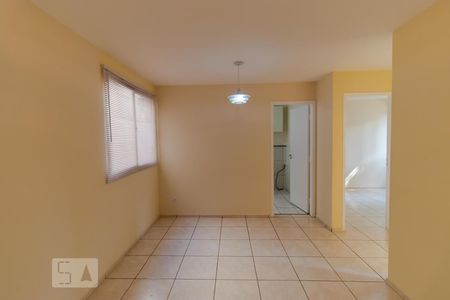 Sala de apartamento para alugar com 2 quartos, 60m² em Vila Industrial, Campinas