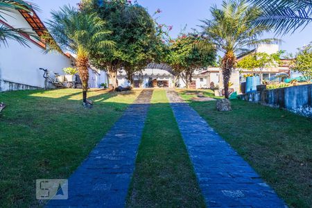 Casa à venda com 2000m², 5 quartos e 6 vagas Casa à venda com 2000m², 5 quartos e 6 vagasGaragem