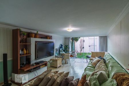 Sala 1 de casa para alugar com 5 quartos, 2000m² em Céu Azul, Belo Horizonte