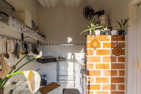 Casa à venda com 2000m², 5 quartos e 6 vagas Casa à venda com 2000m², 5 quartos e 6 vagasCozinha 2