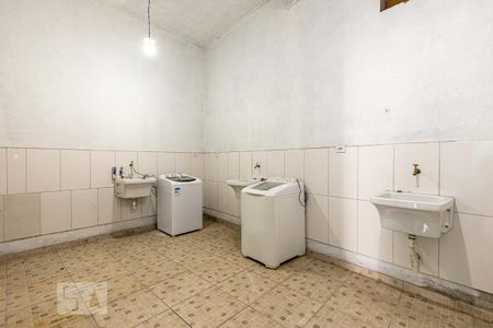 Casa de condomínio para alugar com 43m², 1 quarto e sem vaga Casa de condomínio para alugar com 43m², 1 quarto e sem vagaÁrea de Serviço
