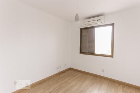 Quarto 1 de apartamento para alugar com 3 quartos, 91m² em Cristo Redentor, Porto Alegre