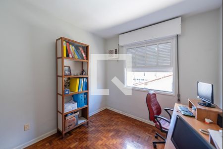 Quarto de casa para alugar com 3 quartos, 177m² em Embaré, Santos