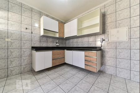Apartamento à venda com 77m², 2 quartos e 2 vagasCozinha