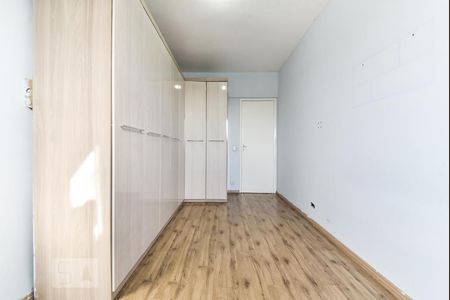 Apartamento à venda com 77m², 2 quartos e 2 vagasQuarto 2