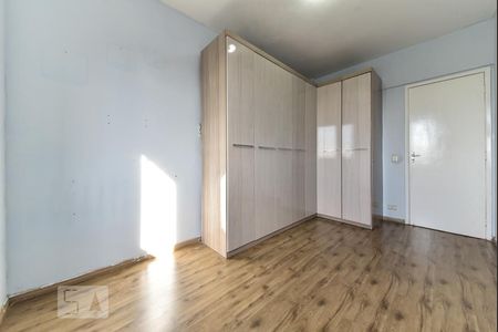 Apartamento à venda com 77m², 2 quartos e 2 vagasQuarto 2