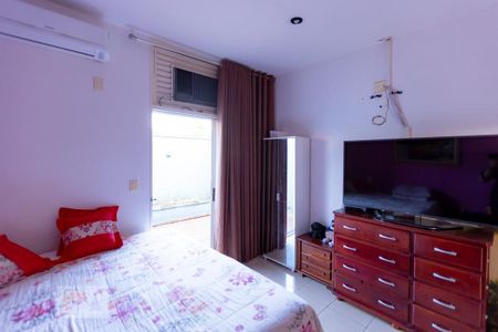 Casa para alugar com 620m², 4 quartos e 4 vagasSuíte Master