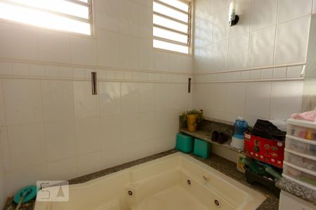 Casa para alugar com 620m², 4 quartos e 4 vagasBanheiro Suíte Master