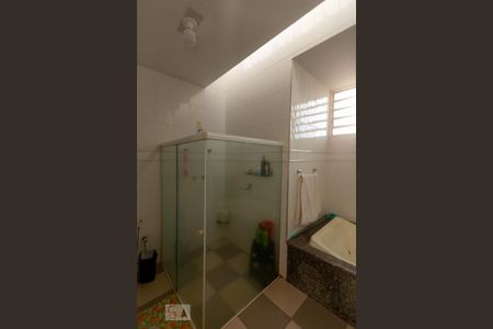 Casa para alugar com 620m², 4 quartos e 4 vagasBanheiro Suíte Master