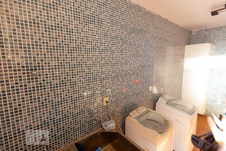 Casa para alugar com 620m², 4 quartos e 4 vagasLavanderia