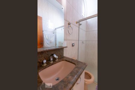 Casa para alugar com 620m², 4 quartos e 4 vagasBanheiro Suíte 2