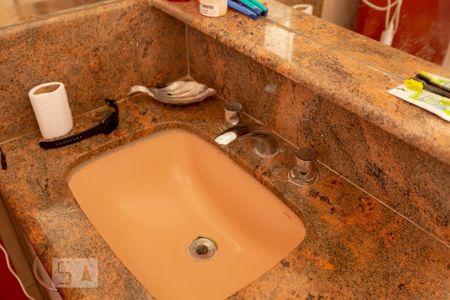 Casa para alugar com 620m², 4 quartos e 4 vagasBanheiro Suíte 1