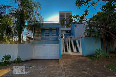 Casa para alugar com 620m², 4 quartos e 4 vagasSacada