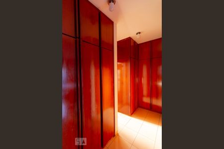 Casa para alugar com 620m², 4 quartos e 4 vagasCloset Suíte Master