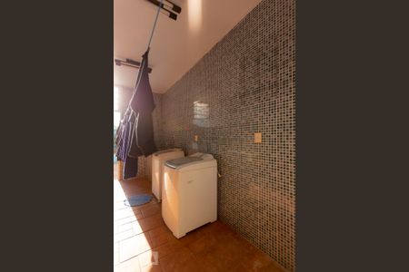 Casa para alugar com 620m², 4 quartos e 4 vagasLavanderia