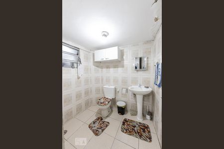Banheiro Social 1 de casa para alugar com 4 quartos, 126m² em Mooca, São Paulo