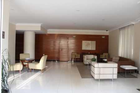 Apartamento para alugar com 70m², 2 quartos e 1 vagaHall social