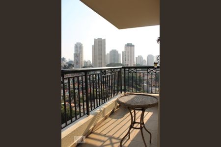 Sacada de apartamento para alugar com 2 quartos, 70m² em Pompeia, São Paulo