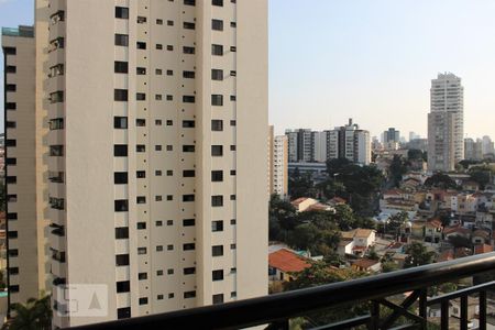 Apartamento para alugar com 70m², 2 quartos e 1 vagaVista da sacada