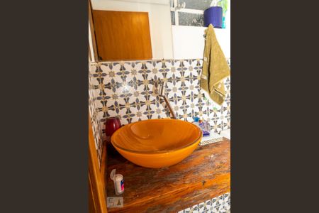 Casa à venda com 290m², 3 quartos e 3 vagas Casa à venda com 290m², 3 quartos e 3 vagasBanheiro Escritório