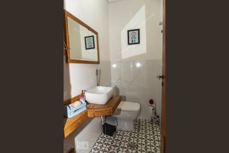 Casa à venda com 290m², 3 quartos e 3 vagas Casa à venda com 290m², 3 quartos e 3 vagasBanheiro Área Gourmet