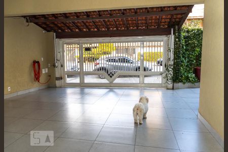 Casa à venda com 290m², 3 quartos e 3 vagas Casa à venda com 290m², 3 quartos e 3 vagasGaragem