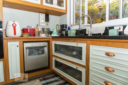 Casa à venda com 290m², 3 quartos e 3 vagas Casa à venda com 290m², 3 quartos e 3 vagasCozinha