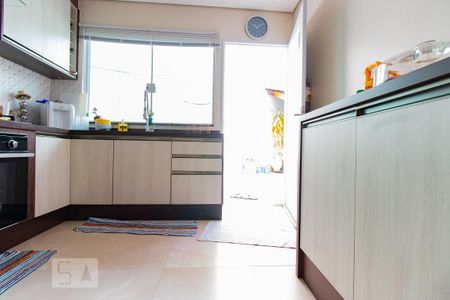 Casa para alugar com 500m², 4 quartos e 6 vagas Casa para alugar com 500m², 4 quartos e 6 vagasCozinha