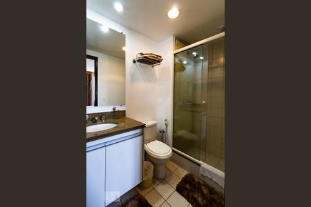 Studio à venda com 27m², 1 quarto e 1 vaga Studio à venda com 27m², 1 quarto e 1 vagaBanheiro