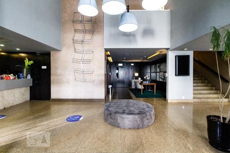 Studio à venda com 27m², 1 quarto e 1 vaga Studio à venda com 27m², 1 quarto e 1 vagaHall