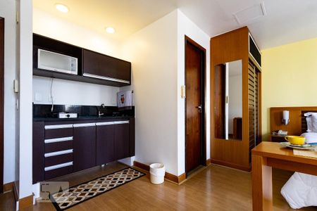 Studio à venda com 27m², 1 quarto e 1 vaga Studio à venda com 27m², 1 quarto e 1 vagaCopa