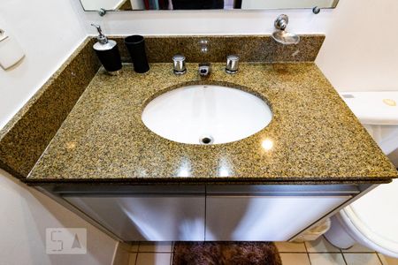 Studio à venda com 27m², 1 quarto e 1 vaga Studio à venda com 27m², 1 quarto e 1 vagaBanheiro