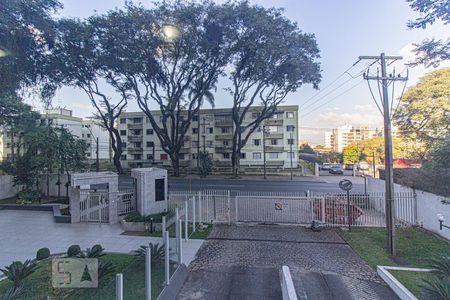 Vista do Quarto 1 de apartamento para alugar com 3 quartos, 120m² em Água Verde, Curitiba