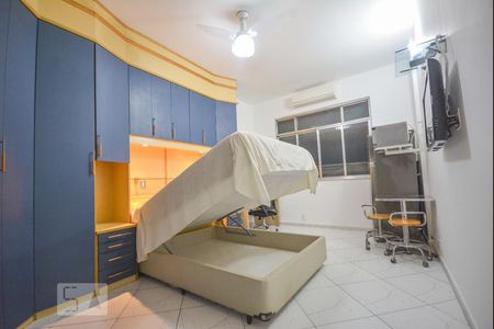 Studio para alugar com 27m², 1 quarto e sem vagaSala/Quarto