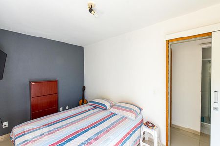 Quarto 1 de apartamento para alugar com 2 quartos, 57m² em Santa Rosa, Niterói