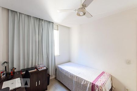 Quarto 2 de apartamento para alugar com 2 quartos, 57m² em Santa Rosa, Niterói