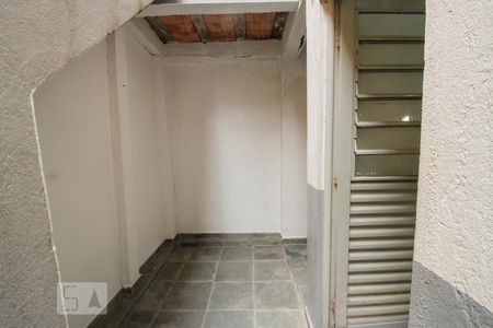 Casa para alugar com 40m², 1 quarto e sem vaga Casa para alugar com 40m², 1 quarto e sem vagaQuintal