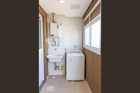 Studio para alugar com 40m², 1 quarto e 1 vaga Studio para alugar com 40m², 1 quarto e 1 vagaLavanderia