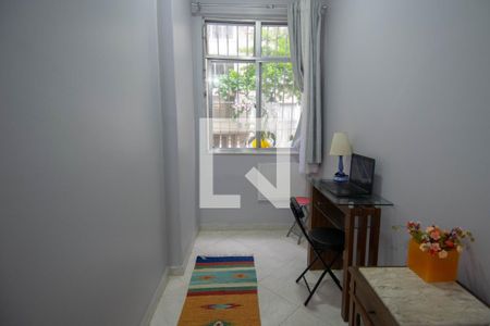 Sala de apartamento para alugar com 1 quarto, 40m² em Leme, Rio de Janeiro