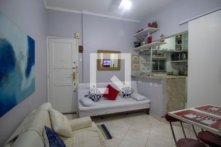 Sala de apartamento para alugar com 1 quarto, 40m² em Leme, Rio de Janeiro