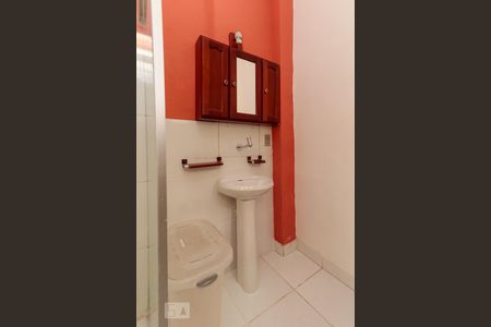 Casa à venda com 150m², 3 quartos e sem vaga Casa à venda com 150m², 3 quartos e sem vagaSuíte