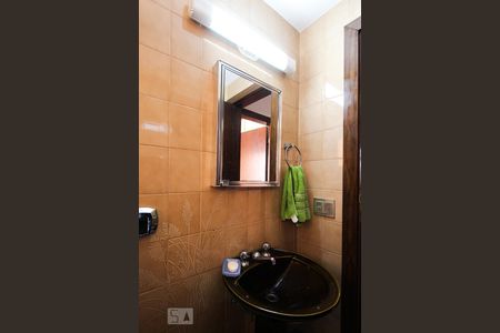 Apartamento para alugar com 133m², 4 quartos e 2 vagasBanheiro 