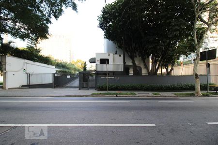 Apartamento para alugar com 133m², 4 quartos e 2 vagasFachada