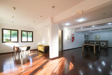 Apartamento para alugar com 133m², 4 quartos e 2 vagasÁrea comum - Salão de festas