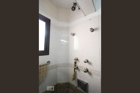 Apartamento para alugar com 133m², 4 quartos e 2 vagasBanheiro da Suíte 2