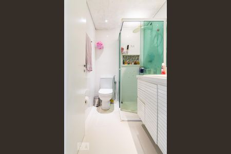 Apartamento à venda com 64m², 2 quartos e sem vaga Apartamento à venda com 64m², 2 quartos e sem vagaBanheiro