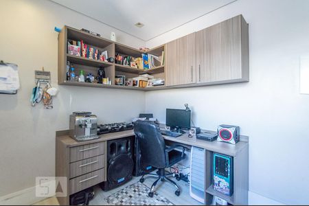 Apartamento à venda com 64m², 2 quartos e sem vaga Apartamento à venda com 64m², 2 quartos e sem vagaEscritório